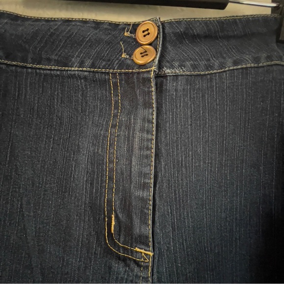 Gold Flava women’s denim shorts size 24 plus NWOT - Picture 5 of 9